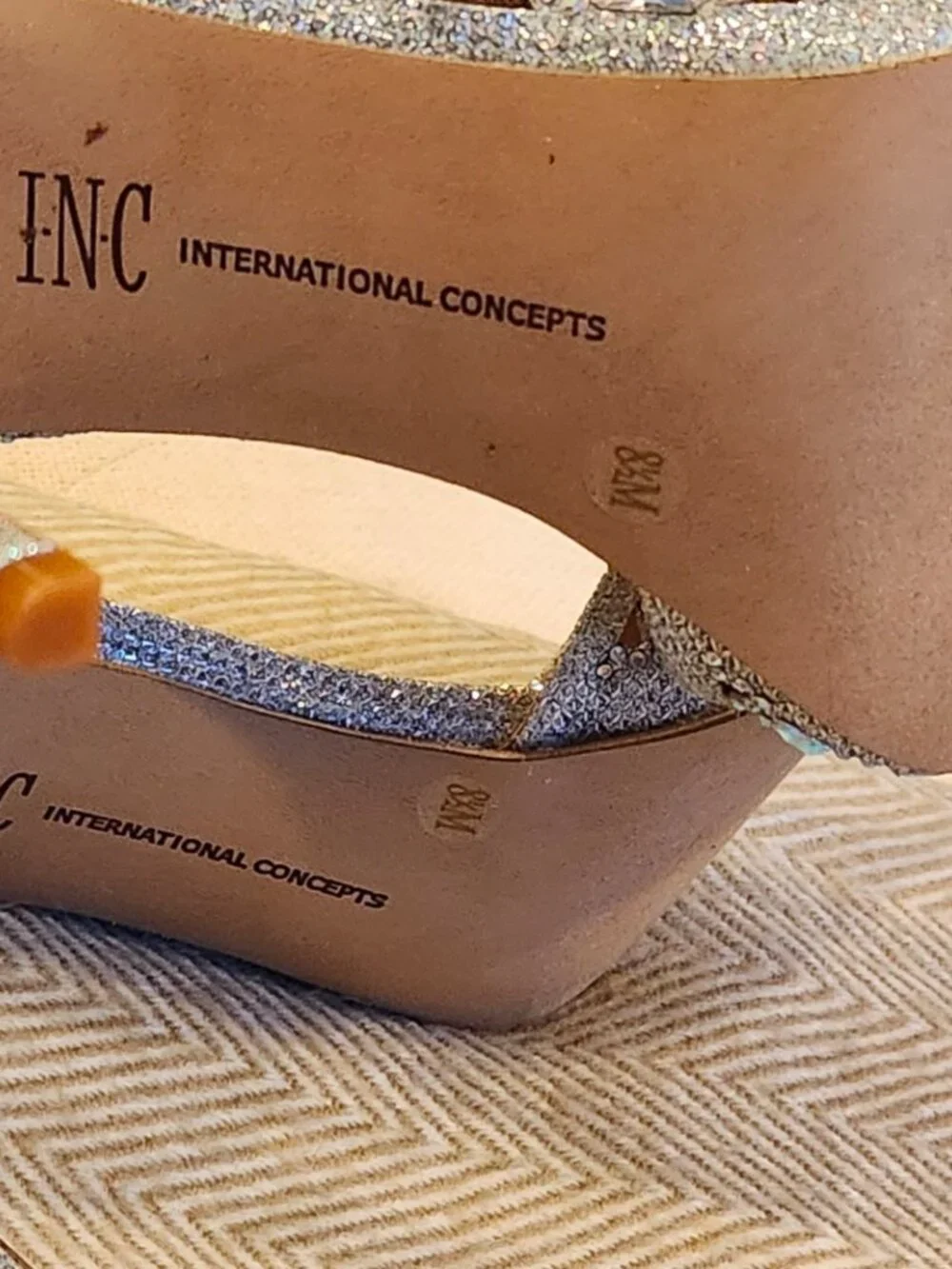 INC International Concepts Kenjay Heels Silver Shiny BRIDAL WEDDING - Picture 7 of 8